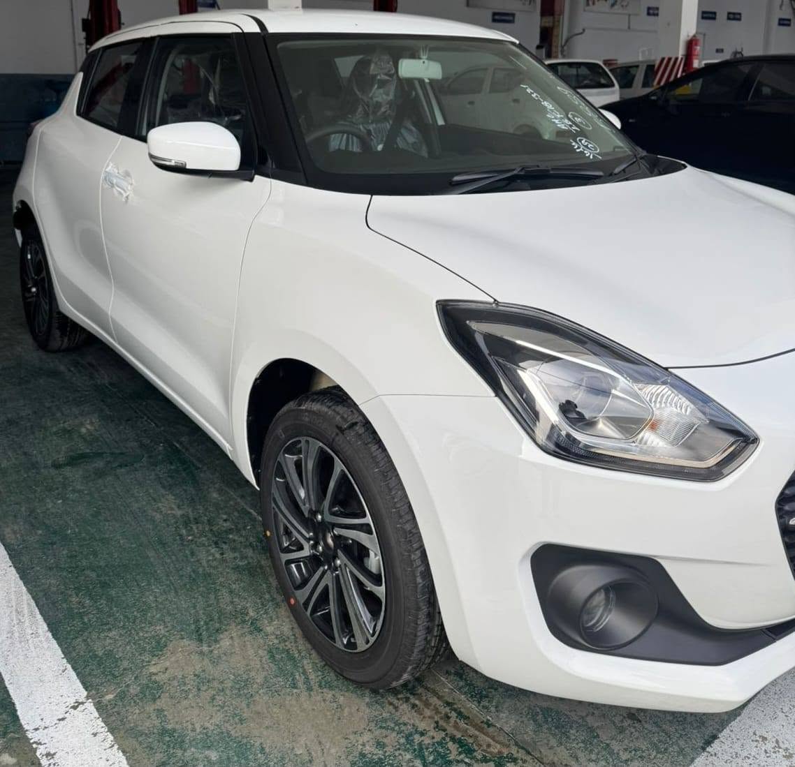 SUZUKI SWIFT GLX