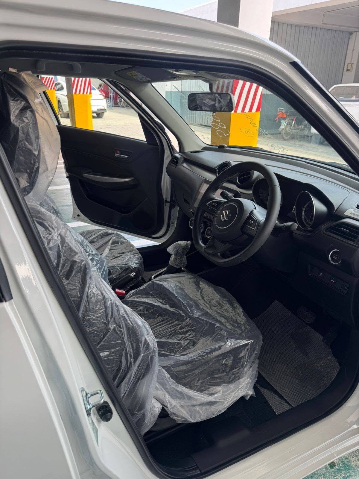 SUZUKI SWIFT GLX